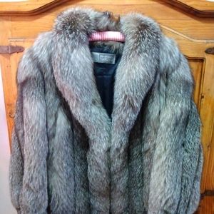 Henig Furs Ranched Fox Fur Coat